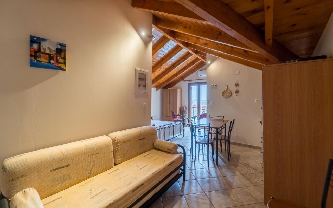 The Loft Studio Lixouri Exterior photo